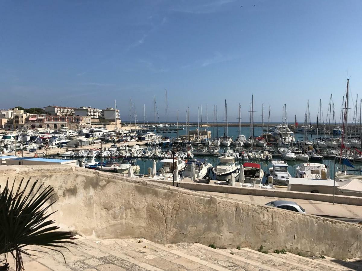 Casa Vacanze La Scalinata بيشيلي المظهر الخارجي الصورة