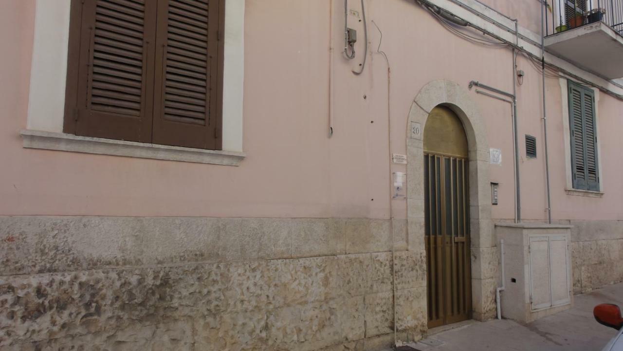 Casa Vacanze La Scalinata بيشيلي المظهر الخارجي الصورة